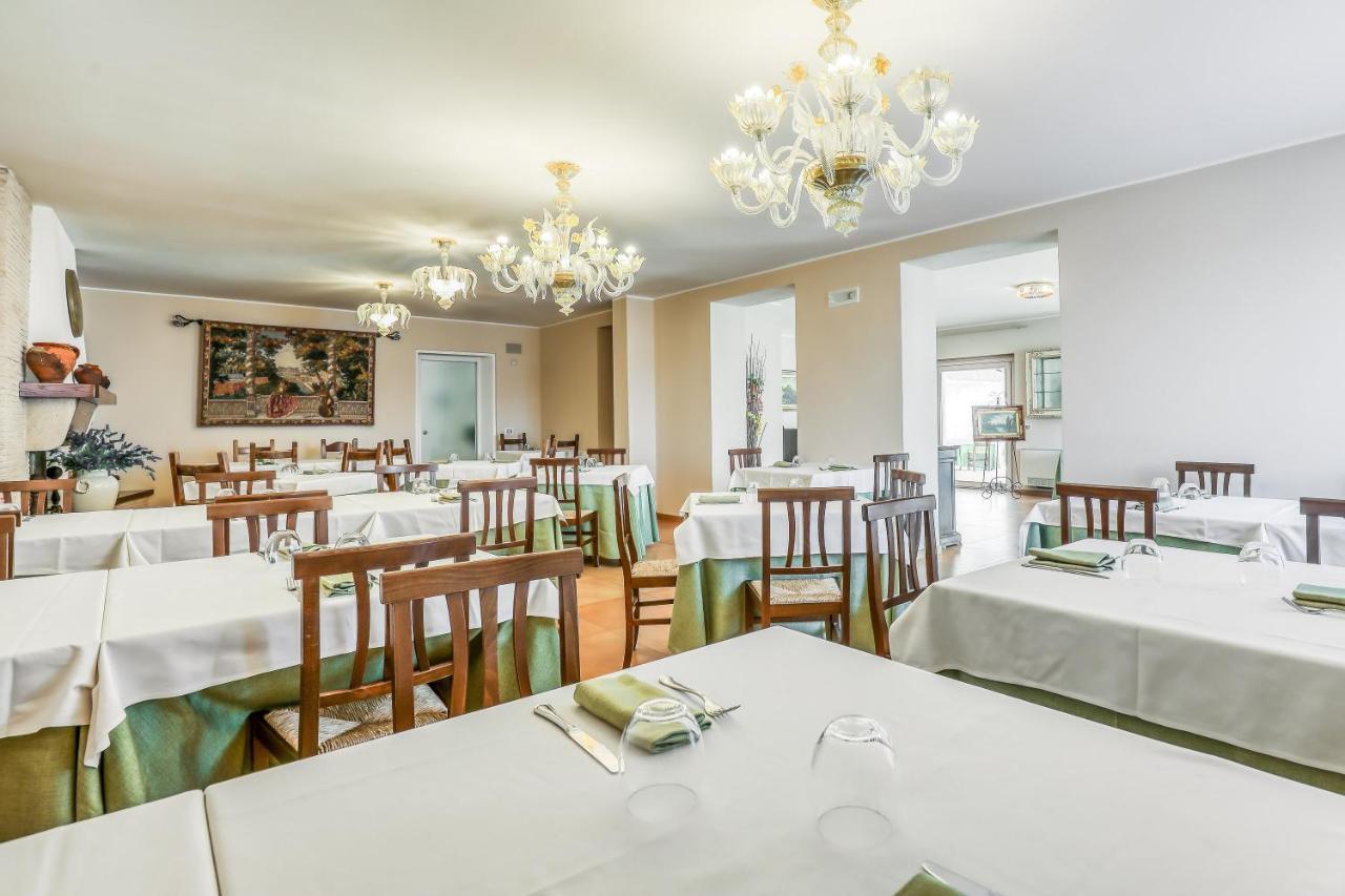 Hotel Villa De Santis Montefranco Eksteriør billede