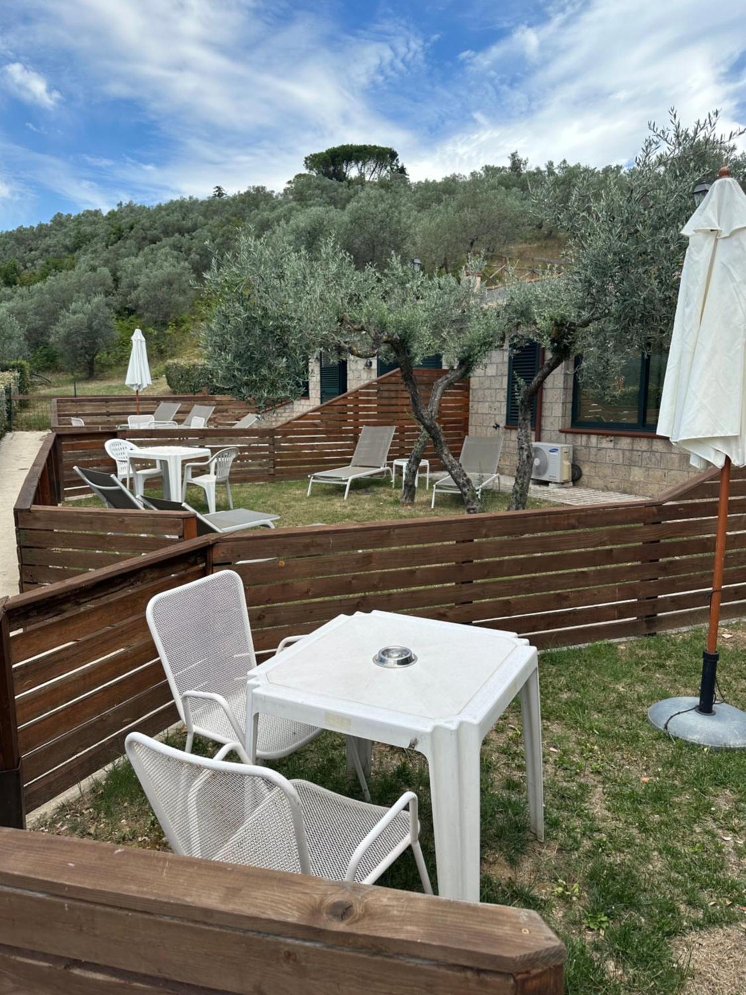 Hotel Villa De Santis Montefranco Eksteriør billede