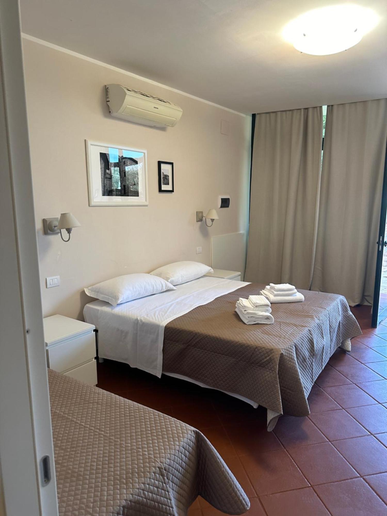 Hotel Villa De Santis Montefranco Eksteriør billede